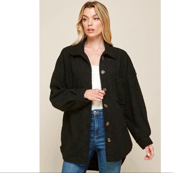 KEATON • BUTTON DOWN SHERPA SHACKET BLACK - Picture 2 of 10